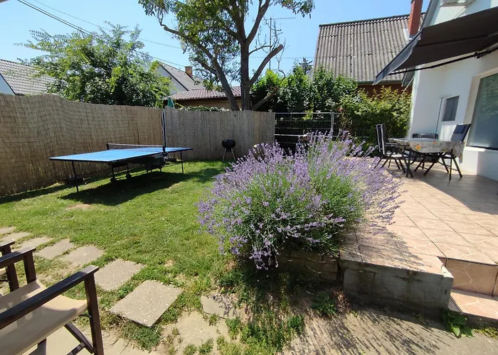 Aranyharmat Apartman