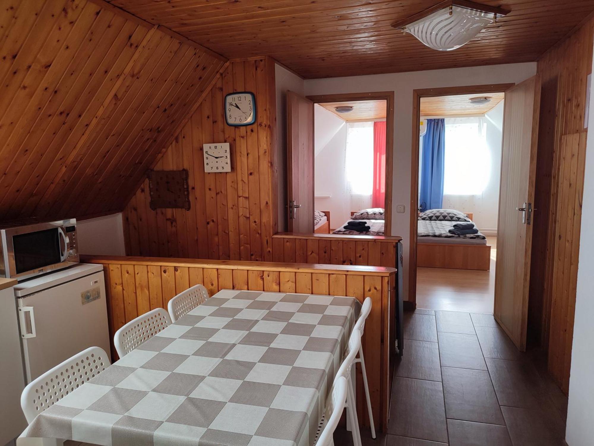 Aranyharmat Apartament Balatonlelle